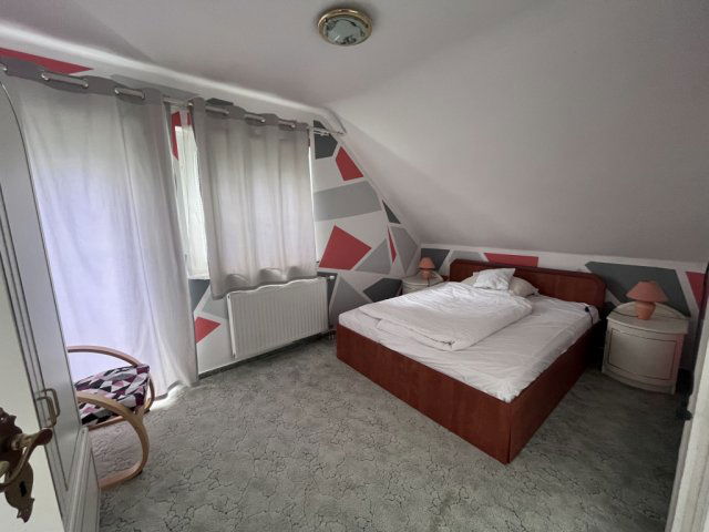 Eladó családi ház, Balatonkeresztúron 119 M Ft, 7 szobás