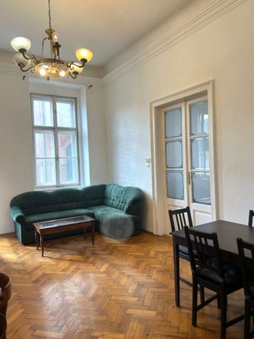 Kiadó téglalakás, albérlet, VII. kerületben, Wesselényi utcában