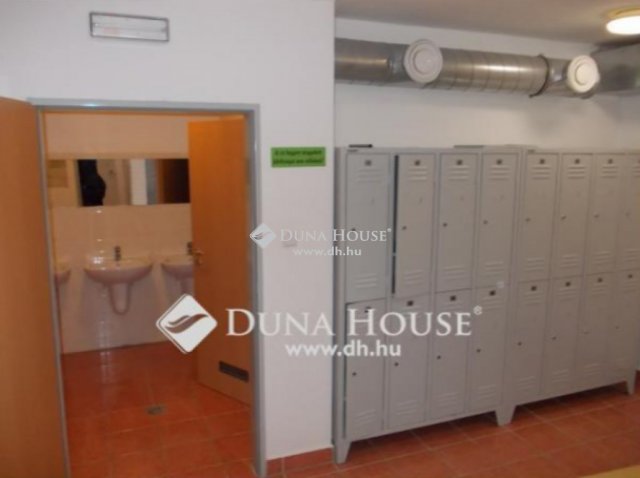 Eladó üzlethelyiség, Budaörsön 220 M Ft / költözzbe.hu