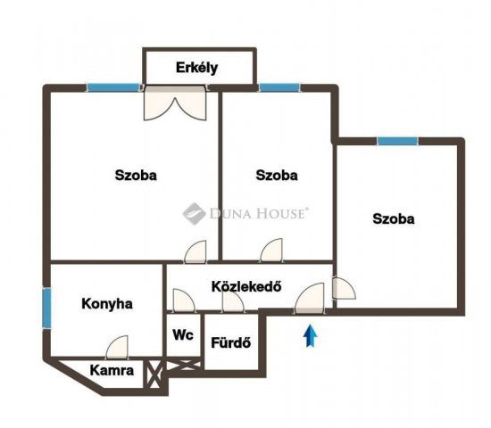 Eladó téglalakás, Komáromban 42 M Ft, 3 szobás