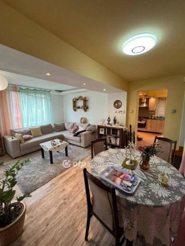 Eladó családi ház, Érden 78.5 M Ft, 3+1 szobás