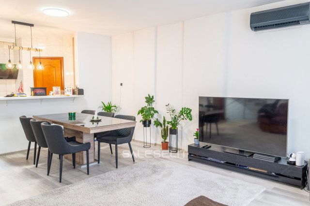 Eladó téglalakás, Nyíregyházán 131 M Ft, 3+1 szobás