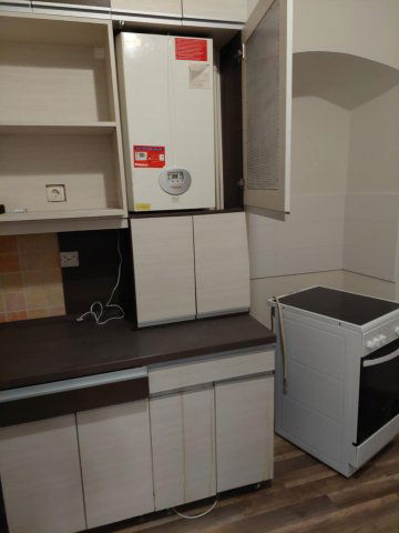 Kiadó téglalakás, albérlet, Egerben, Rózsa Károly utcában