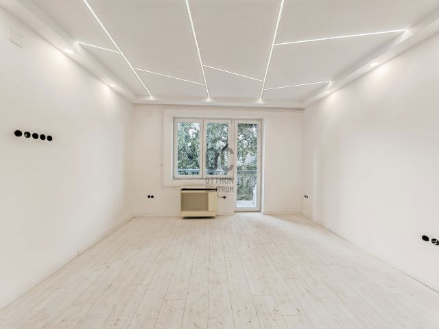 Eladó téglalakás, Budapesten, XXI. kerületben 57.5 M Ft