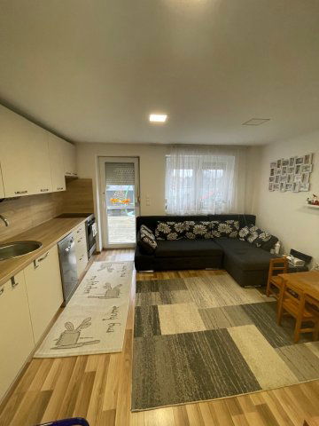 Eladó családi ház, Nyíregyházán 39.9 M Ft, 1+2 szobás