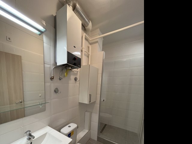 Kiadó téglalakás, albérlet, Pécsett 155 E Ft / hó, 2 szobás