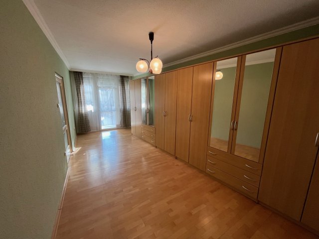 Eladó panellakás, Miskolcon 69.9 M Ft, 3 szobás