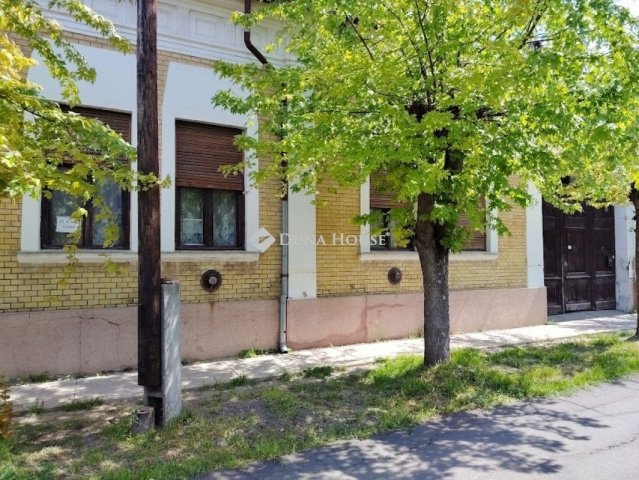 Eladó családi ház, Mezőberényben 10.5 M Ft, 2 szobás