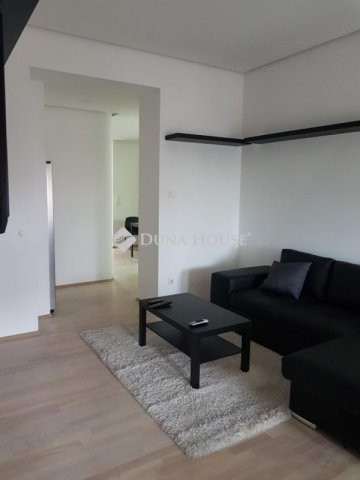 Eladó téglalakás, Budapesten, VIII. kerületben 85 M Ft, 3 szobás