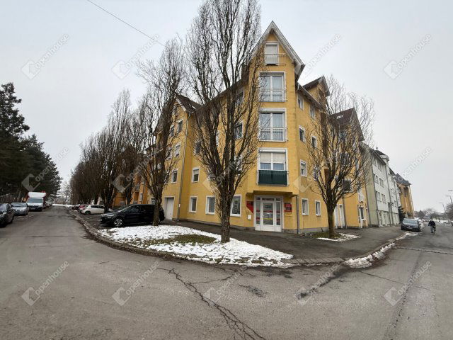 Eladó téglalakás, Körmenden 47.9 M Ft, 3 szobás