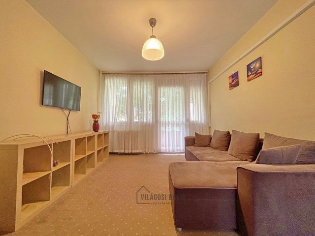 Kiadó panellakás, albérlet, Debrecenben 230 E Ft / hó, 3 szobás