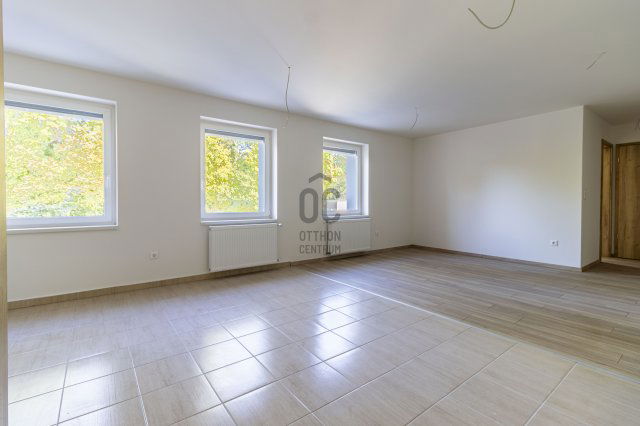 Eladó téglalakás, Polgárdin 55.2 M Ft, 3 szobás