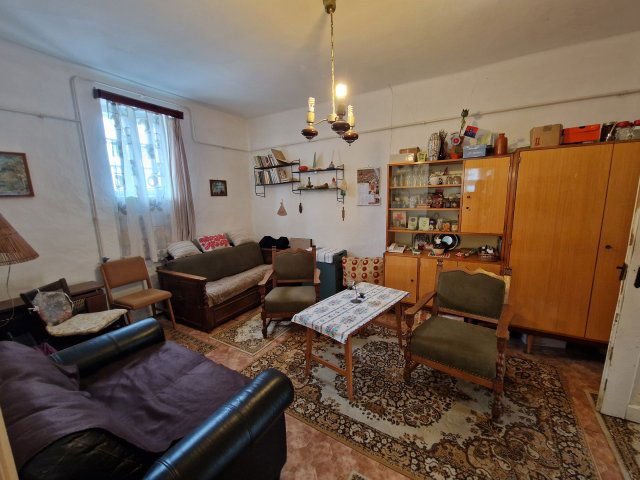 Eladó családi ház, Makón, Szúnyog utcában 20.5 M Ft