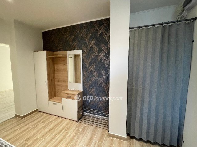 Eladó téglalakás, Debrecenben 62.9 M Ft, 2 szobás