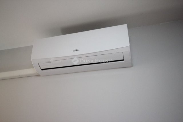 Eladó családi ház, Kecskeméten 82.9 M Ft, 4 szobás