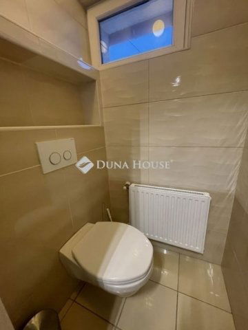 Eladó ikerház, Kecskeméten 139.9 M Ft, 4 szobás