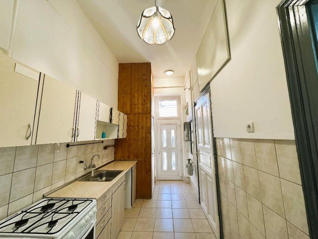 Eladó téglalakás, Budapesten, VIII. kerületben 57 M Ft