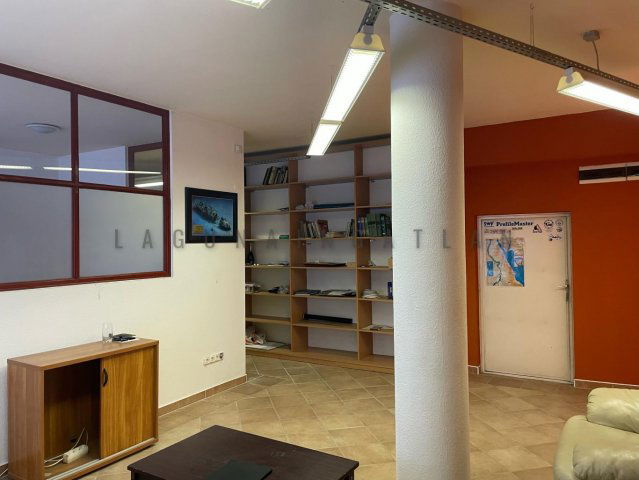 Eladó üzlethelyiség, Fóton 69.9 M Ft, 3 szobás