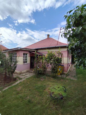 Eladó családi ház, Nyíregyházán 21 M Ft, 2 szobás