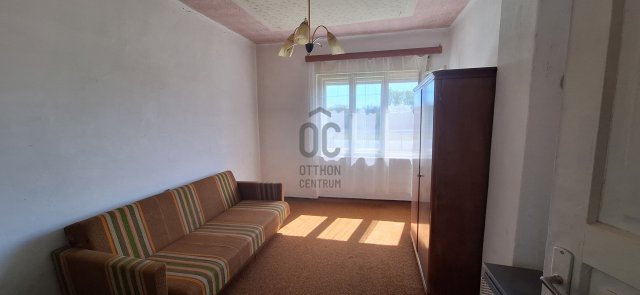 Eladó családi ház, Tófejen 29.9 M Ft, 4 szobás