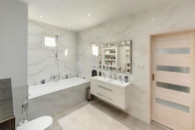 Eladó családi ház, Kecskeméten 103.9 M Ft, 4 szobás