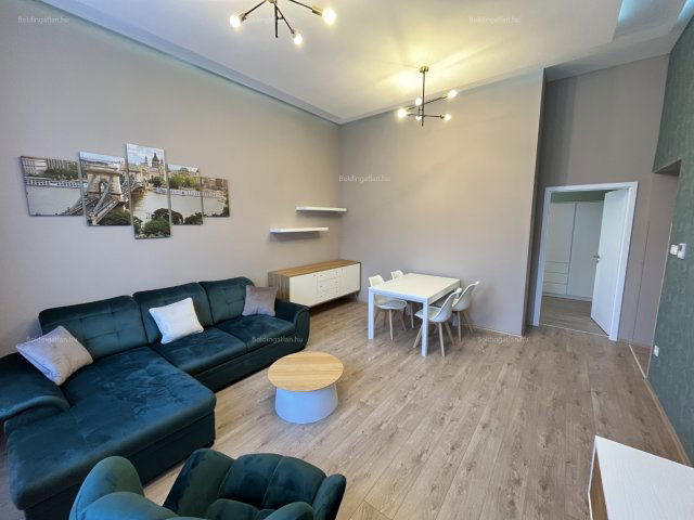 Kiadó téglalakás, albérlet, Kaposváron, Bajcsy-Zsilinszky utcában