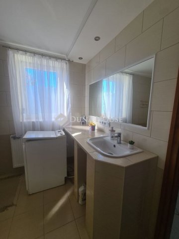 Eladó családi ház, Fertőrákoson, Fő utcában 99 M Ft, 4 szobás