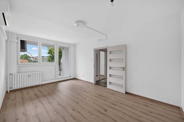 Kiadó téglalakás, albérlet, Budapesten, III. kerületben