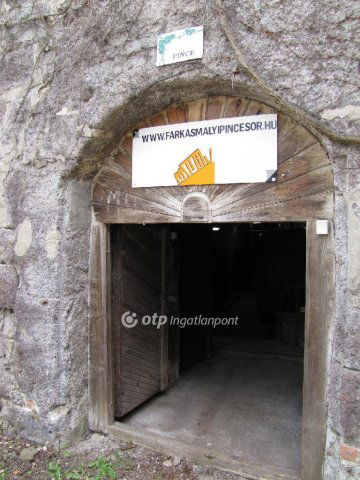 Eladó üzlethelyiség, Gyöngyösön 25 M Ft / költözzbe.hu