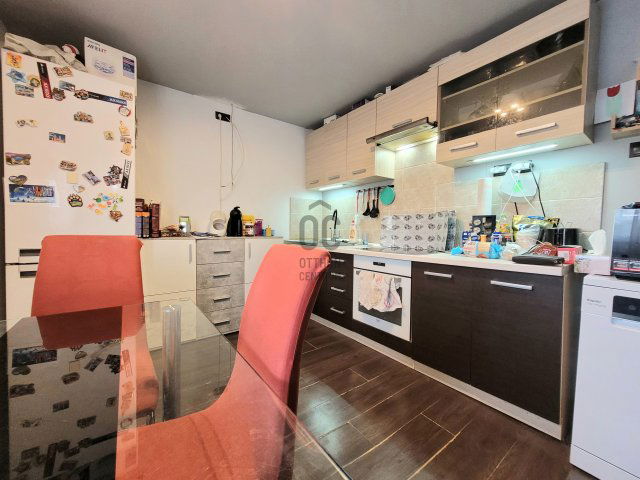 Eladó nyaraló, Fóton 56 M Ft, 4 szobás / költözzbe.hu