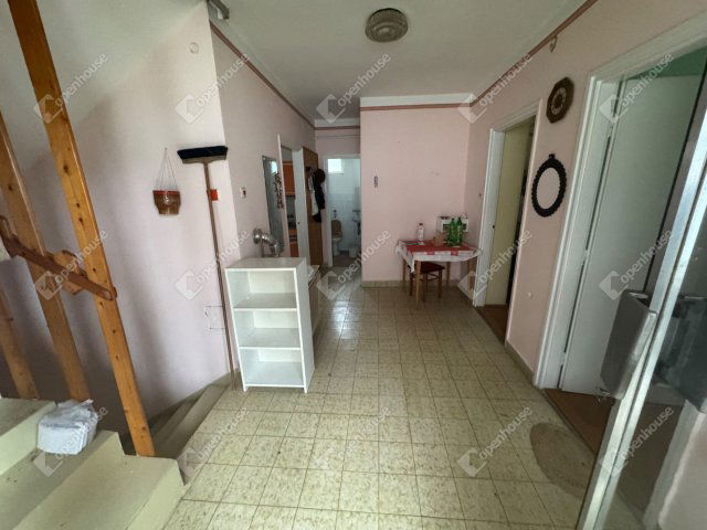 Eladó családi ház, Galambokon 26 M Ft, 3 szobás