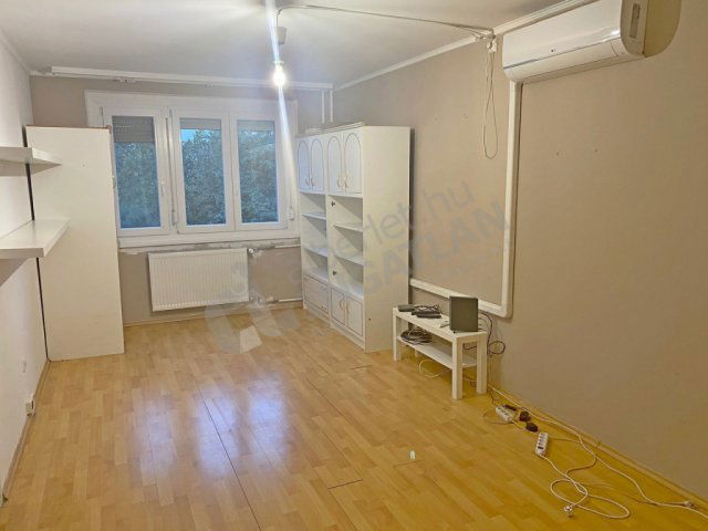 Kiadó panellakás, albérlet, XI. kerületben, Etele úton