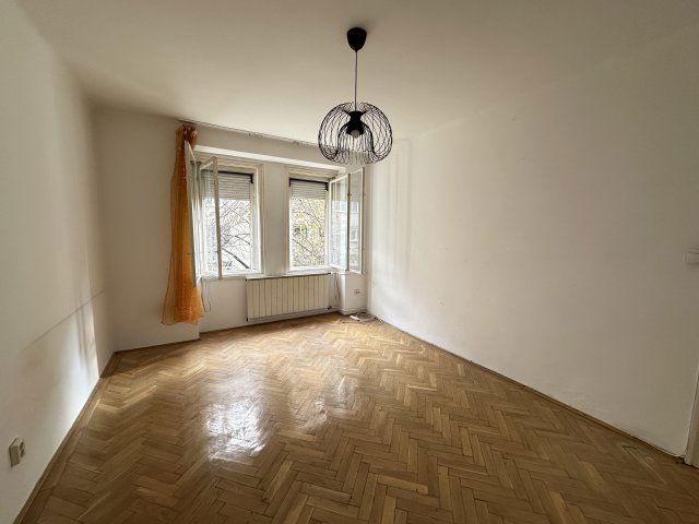 Eladó téglalakás, Budapesten, XI. kerületben, Erőmű utcában