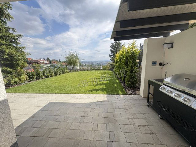 Eladó ikerház, Budapesten, XII. kerületben 695 M Ft, 6 szobás