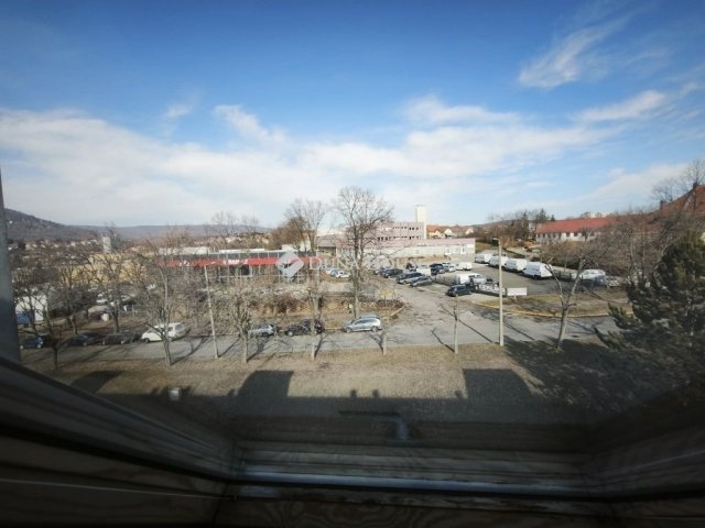 Eladó téglalakás, Pécsett 35.5 M Ft, 1 szobás