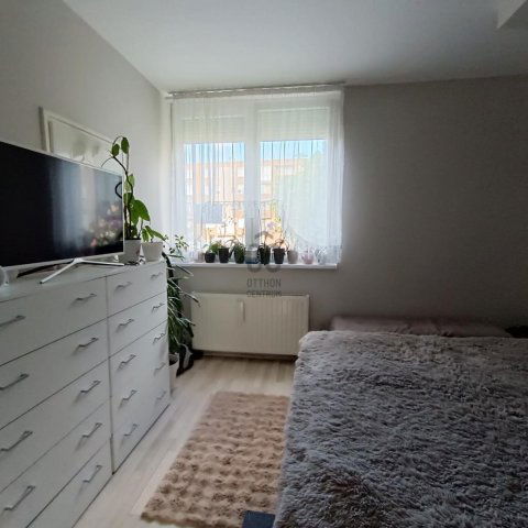 Eladó téglalakás, Nagykanizsán 32.6 M Ft, 2 szobás