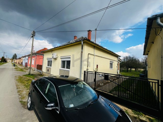 Eladó családi ház, Babócsán 21 M Ft, 2 szobás