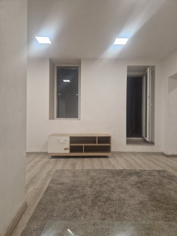 Kiadó téglalakás, albérlet, VI. kerületben, Székely Bertalan utcában