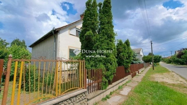 Eladó családi ház, Monorierdőn 62.9 M Ft, 4 szobás