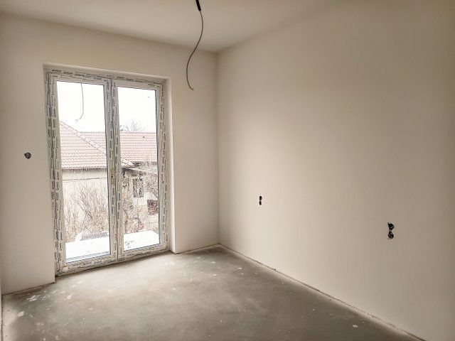 Eladó ikerház, Szegeden 142.9 M Ft, 5 szobás