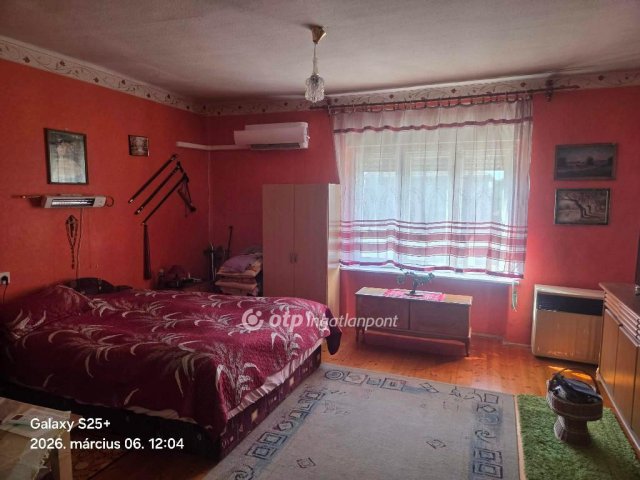Eladó családi ház, Fegyverneken 25.95 M Ft, 2+1 szobás