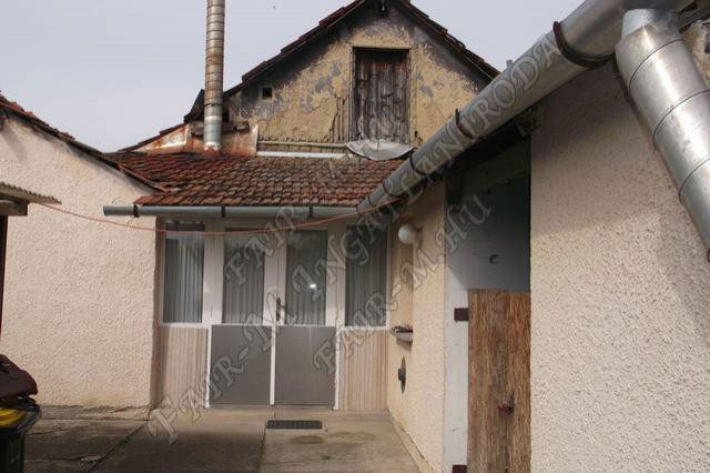 Eladó családi ház, Csongrádon 15 M Ft, 2+1 szobás