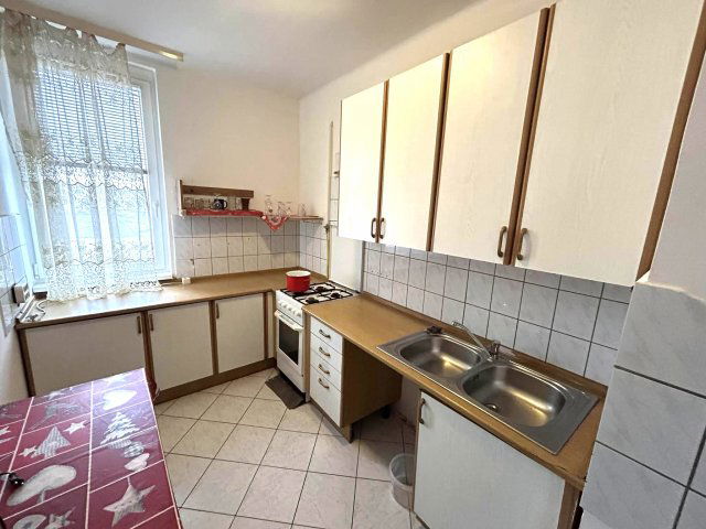 Eladó téglalakás, Szombathelyen, Károly Róbert utcában