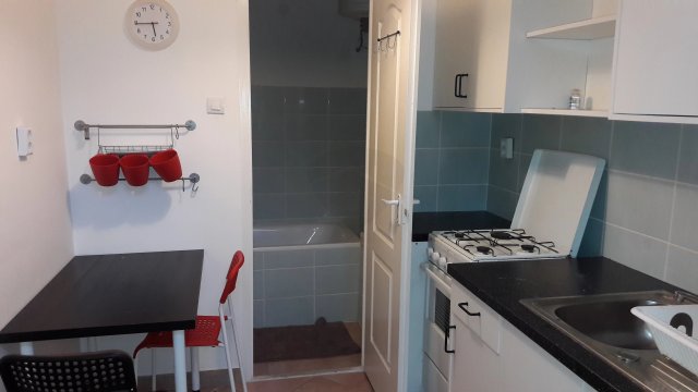 Eladó téglalakás, Budapesten, VIII. kerületben 39.5 M Ft