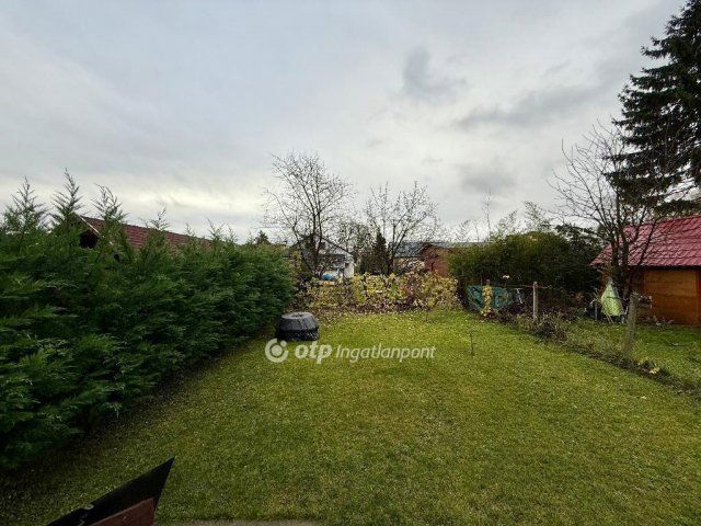 Eladó nyaraló, Mályin 31.9 M Ft, 2 szobás / költözzbe.hu