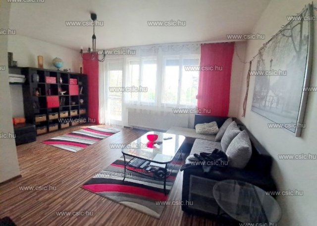 Eladó családi ház, Diósjenőn 82.9 M Ft, 3 szobás