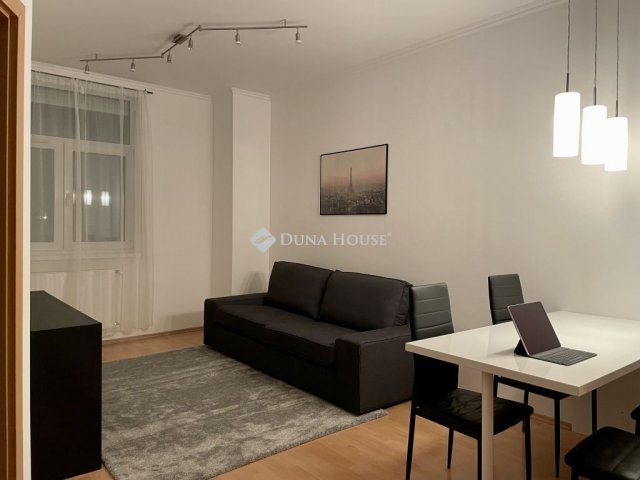 Kiadó téglalakás, albérlet, Bicskén 160 E Ft / hó, 1 szobás
