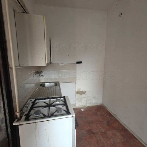 Eladó családi ház, Siófokon 39 M Ft, 2 szobás