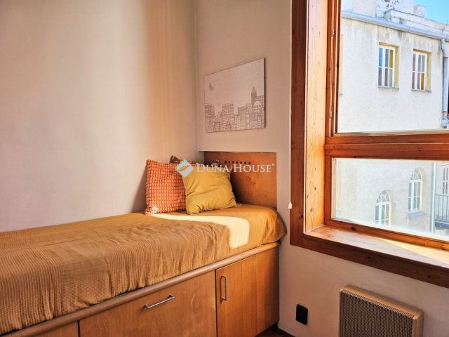 Eladó téglalakás, Budapesten, XI. kerületben 74.9 M Ft, 2 szobás