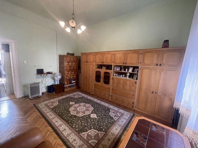 Eladó téglalakás, Budapesten, II. kerületben, Lukács utcában